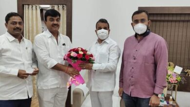 Photo of कल्याणराव काळे – भगिरथ भालके दोघे मिळून सहकारमंत्र्यांच्या भेटीला