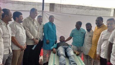 Photo of 142 जणांनी रक्तदान करून दिला सरत्या वर्षाला निरोप