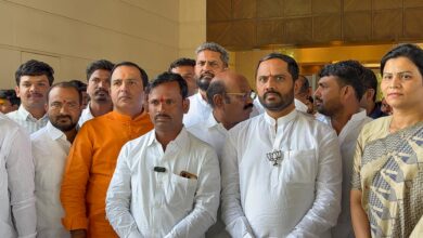 Photo of सोलापूर जि प. अध्यक्षपदी भाजपचे बार्शीचे दीपक वैद्य तर उपाध्यक्षपदी उत्तर सोलापूरचे इंद्रजीत पवार यांना संधी